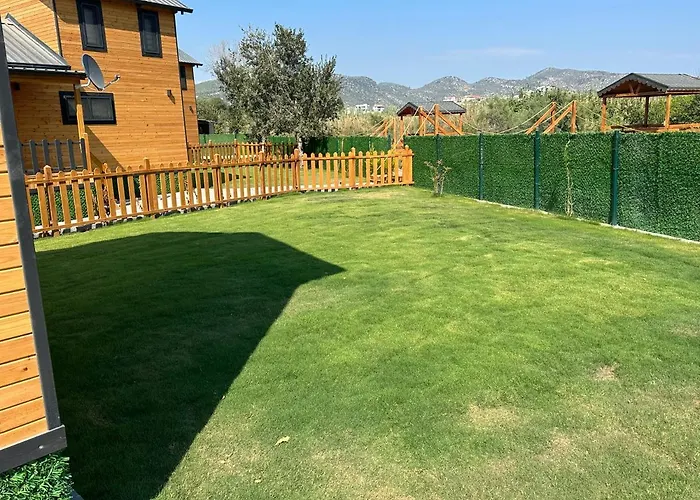 Uzun Suereli Kiralik Lake House Kayacik Resort